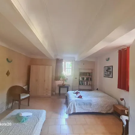 Convivial A 85 M² Avec Terrasse_2 *
